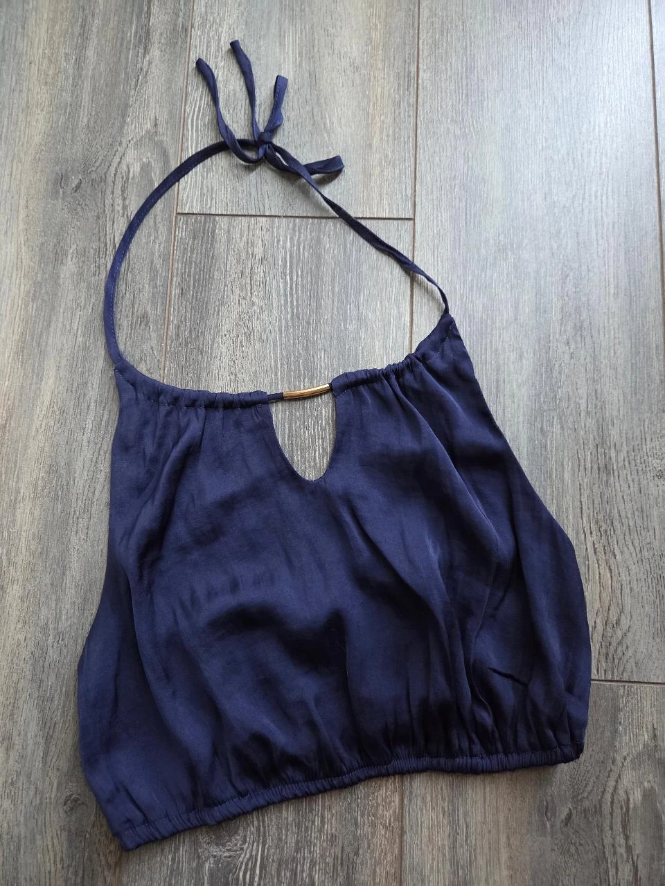 Top corto con espalda descubierta, fluido, color azul marino, para verano, playa o noche elegante • XS • Nuevo con etiqueta – photo 2